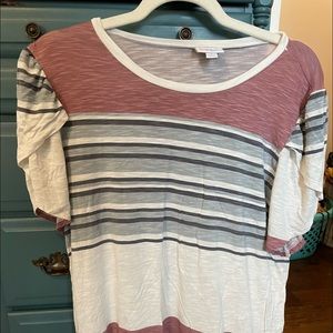 LulaRoe flutter sleep top